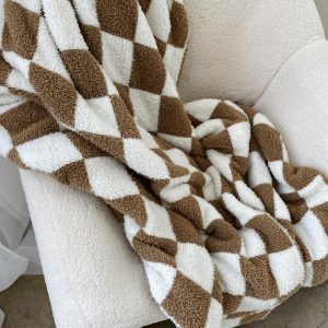 Checkered Blanket – Chestnut & White